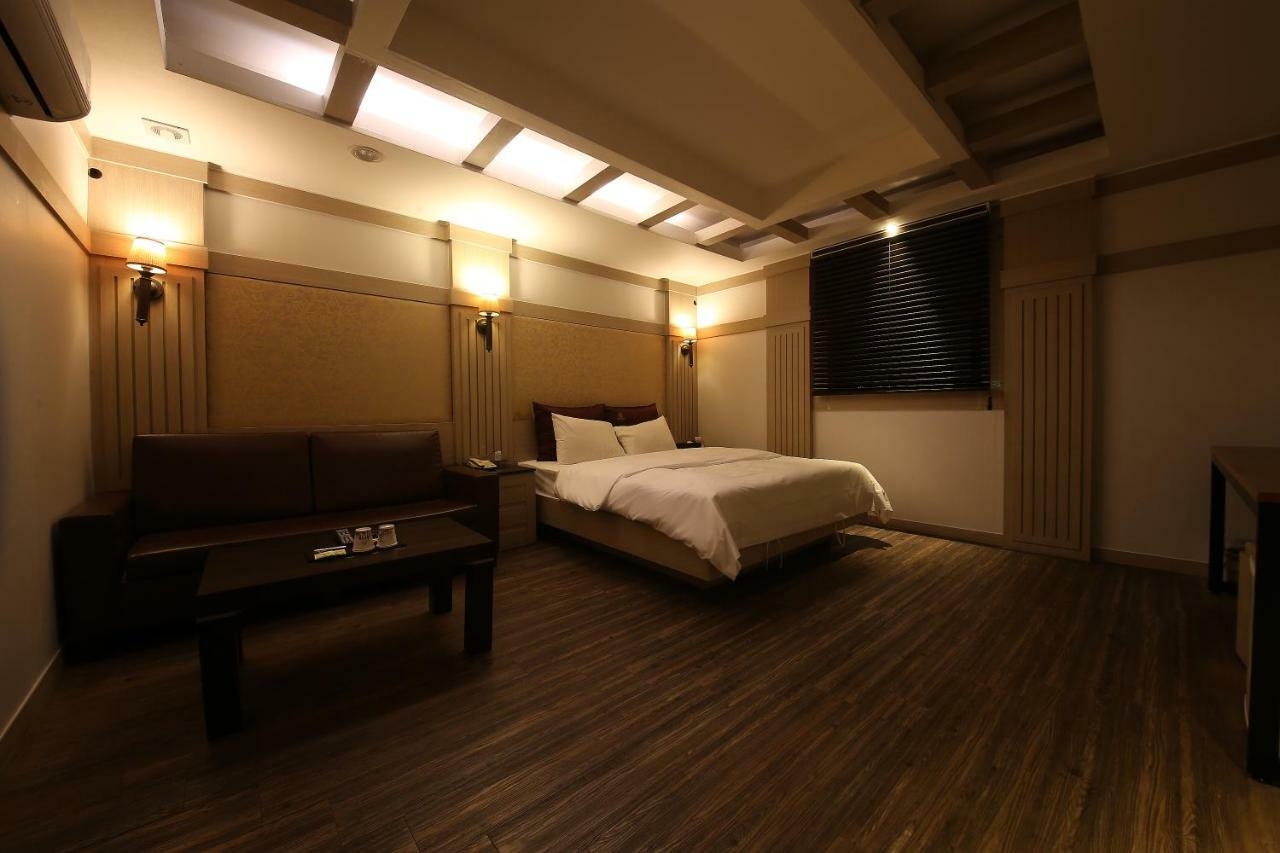 Hotel Valentine Gwangmyeong Exterior foto
